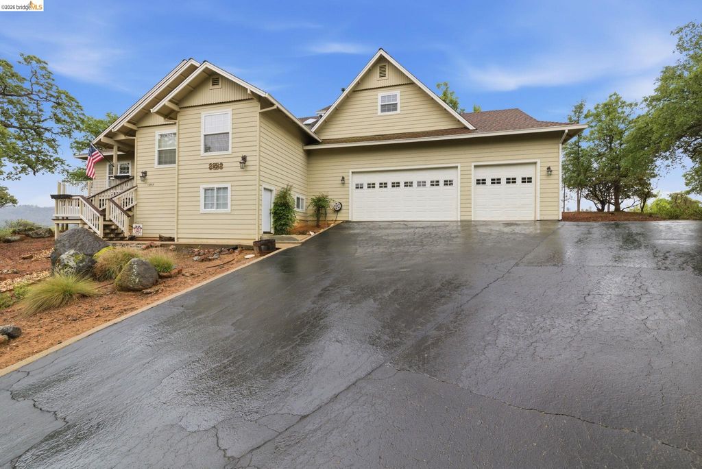 Photo of 13919 Stanton Circle, Sonora, CA 95370 (MLS # 41129222)