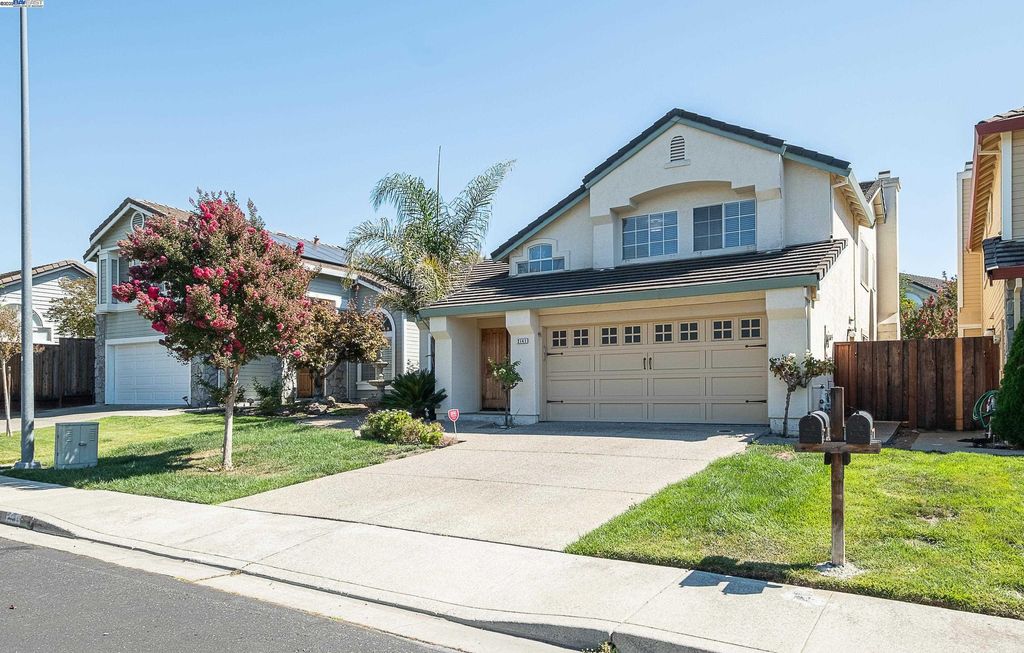 Photo of 2141 Bent Creek Dr, San Ramon, CA 94582 (MLS # 41116349)