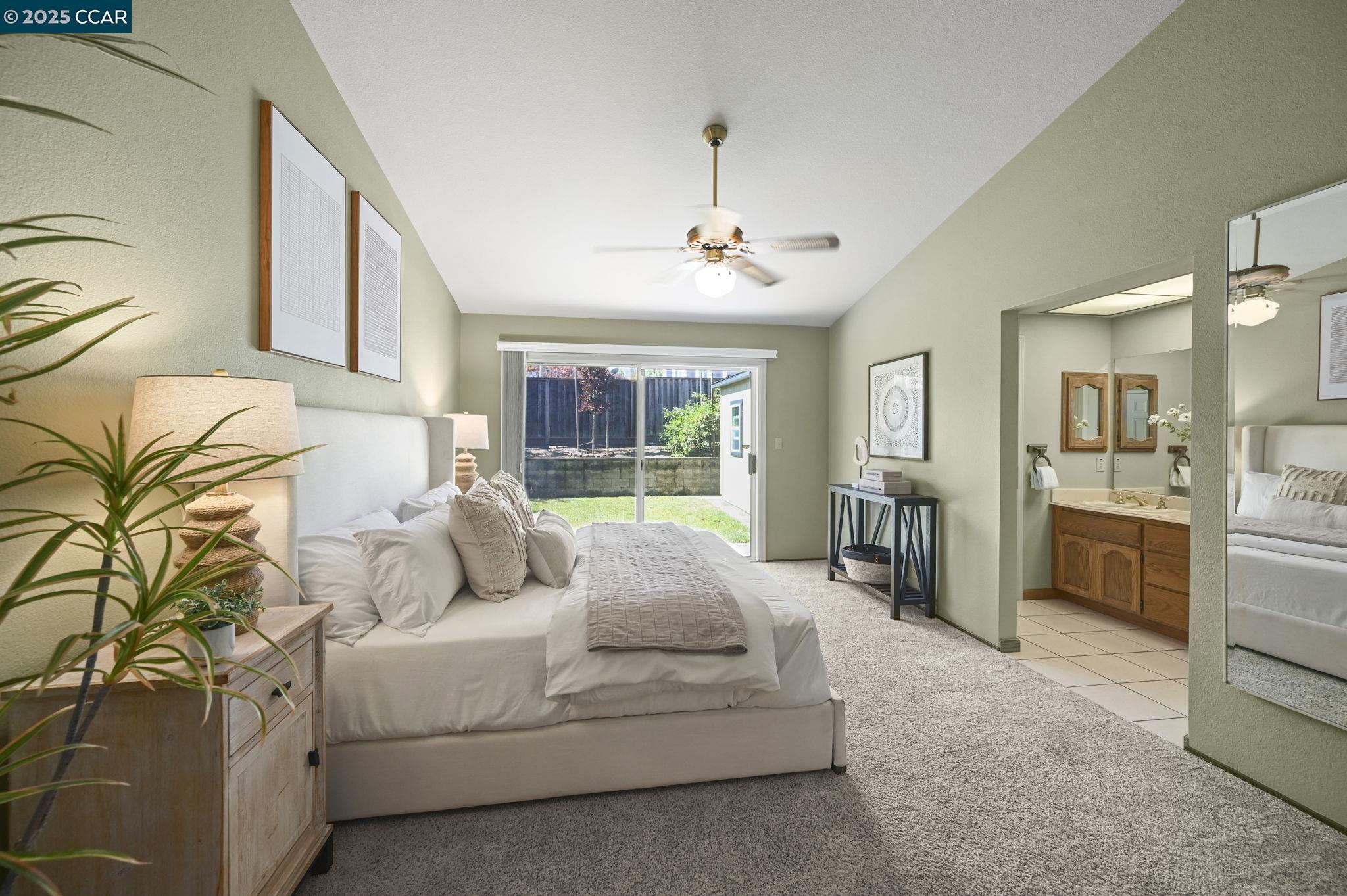 Castro Valley, California 94552, United States, 3 Bedrooms Bedrooms, ,2 BathroomsBathrooms,Residential,Active,186000