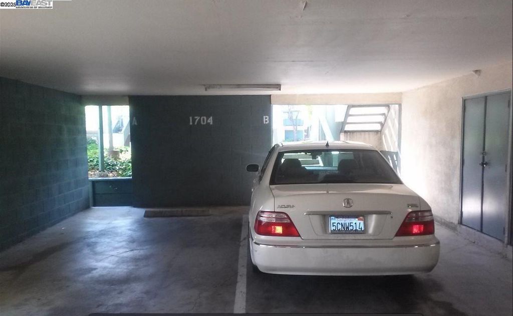 Photo of 1704 Dalessi Dr, Pinole, CA 94564 (MLS # 41116163)