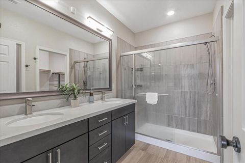 A home in Milpitas