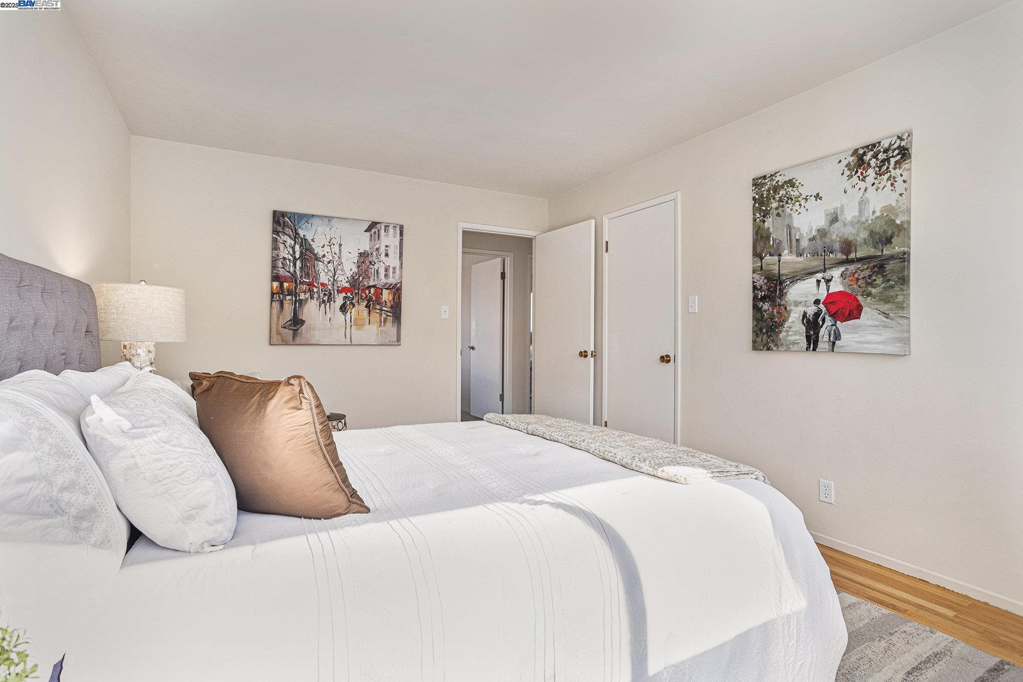 Alameda, California 94501, United States, 3 Bedrooms Bedrooms, ,2 BathroomsBathrooms,Residential,Active,14544