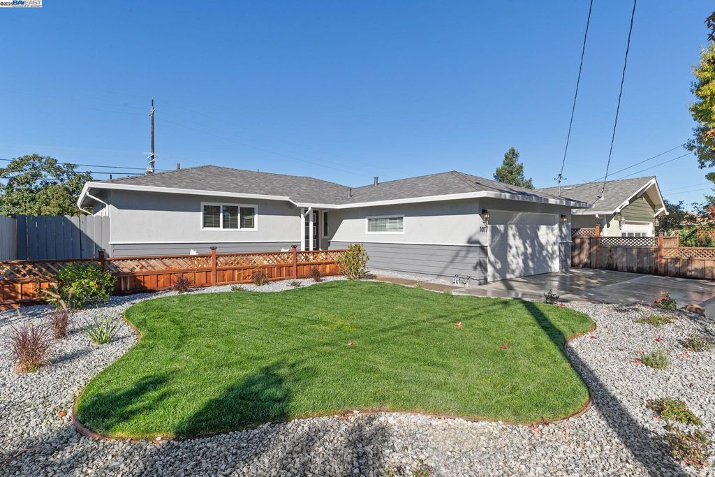 Photo of 1077 Aberdeen Ave, Livermore, CA 94550 (MLS # 41116122)