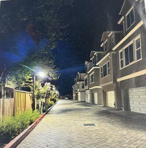 Photo of 188 W Rincon Avenue, Campbell, CA 95008 (MLS # ML82036976)