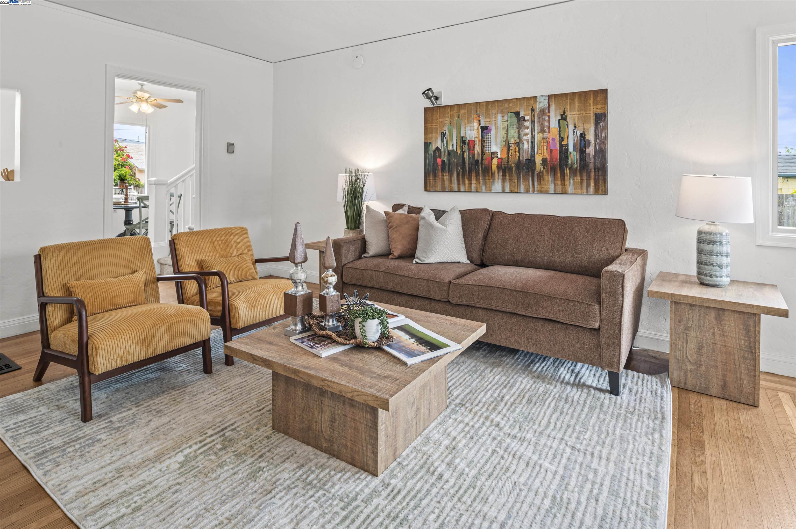 Alameda, California 94501, United States, 4 Bedrooms Bedrooms, ,3 BathroomsBathrooms,Residential,Active,151780