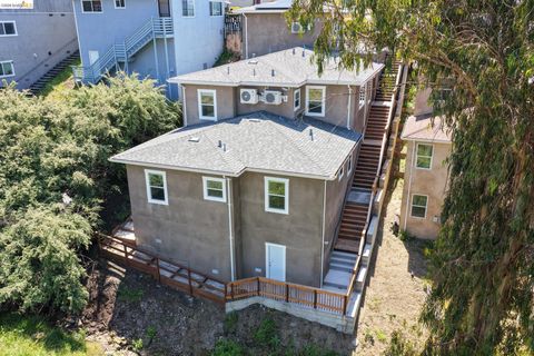 Photo of 2149 167Th Ave, San Leandro, CA 94578 (MLS # 41132873)