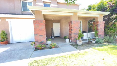 A home in Los Banos