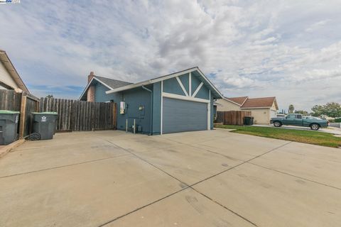 A home in Suisun City