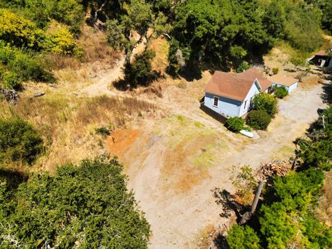 A home in Pescadero