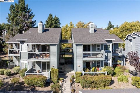 Photo of 7540 Canyon Meadow Cir #D, Pleasanton, CA 94588 (MLS # 41114729)