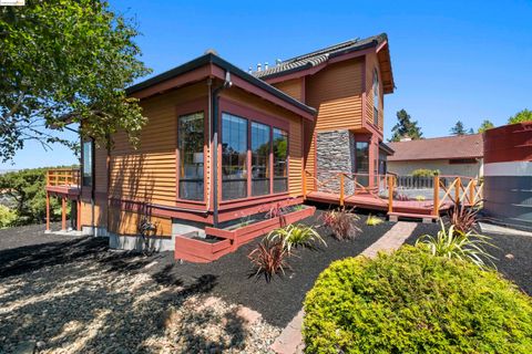 A home in El Sobrante