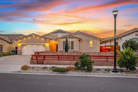 A home in San Juan Bautista