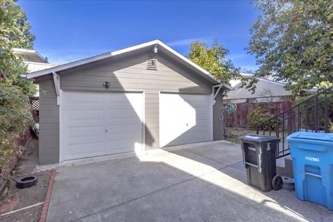 A home in San Mateo