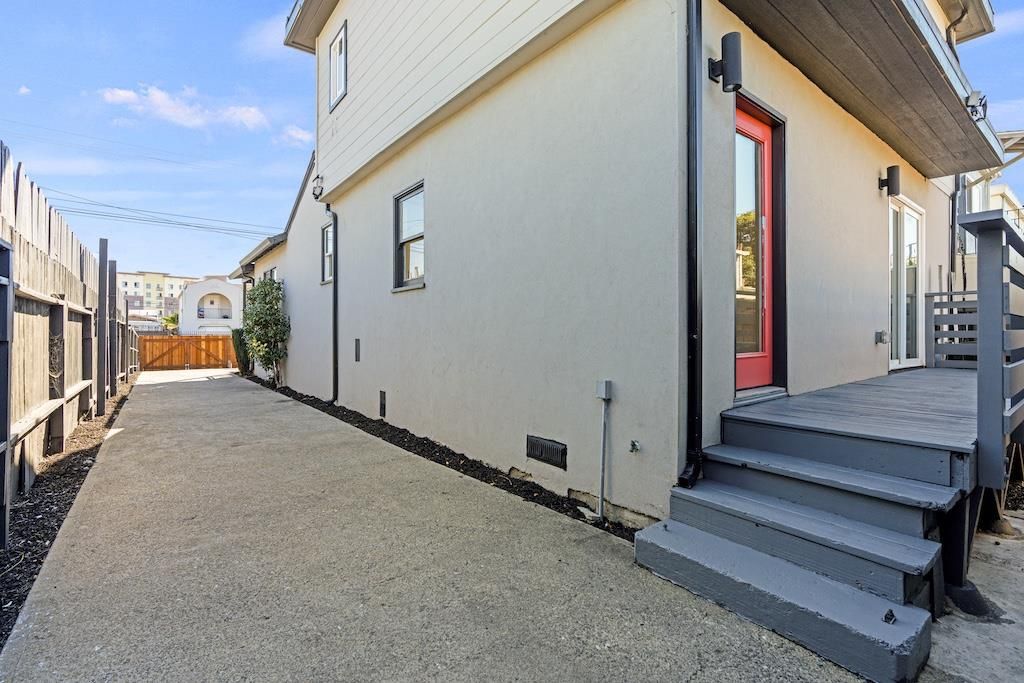 Photo of 1463 103rd Avenue, Oakland, CA 94603 (MLS # ML82026325)