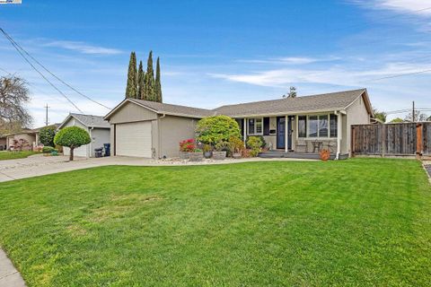 1124 Via Granada, Livermore, CA 94550 - MLS#: 41091381