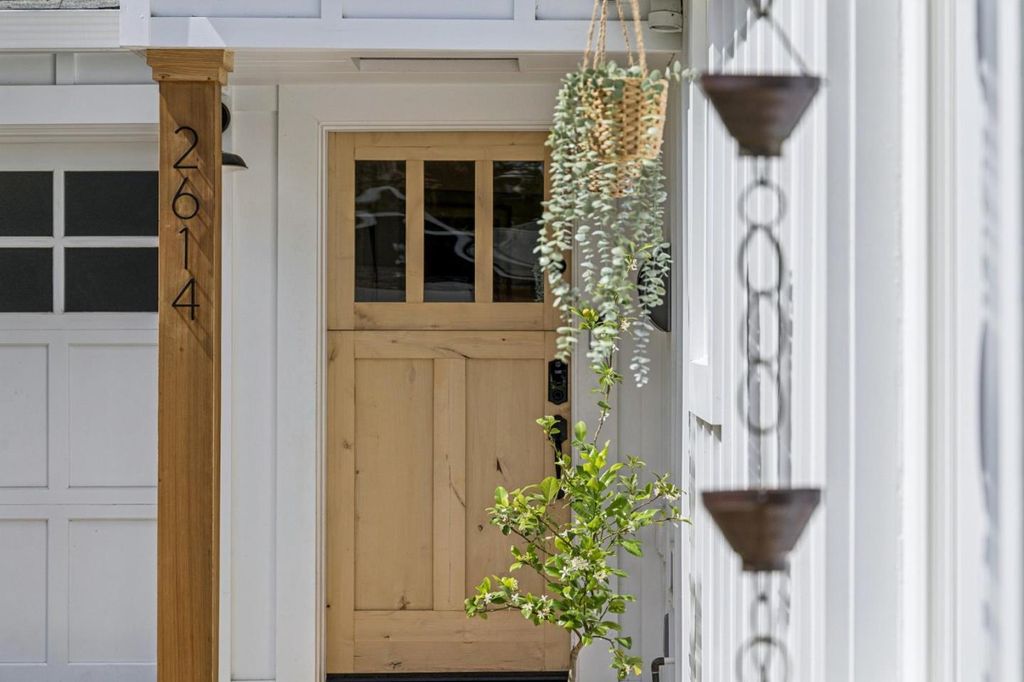 Photo of 2614 Ohio Avenue, Redwood City, CA 94061 (MLS # ML82040568)