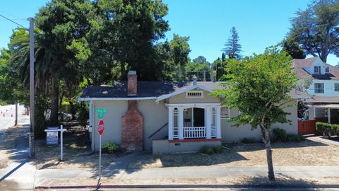 A home in San Mateo