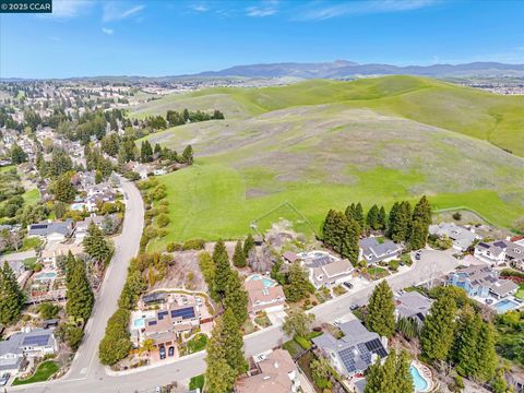 A home in San Ramon