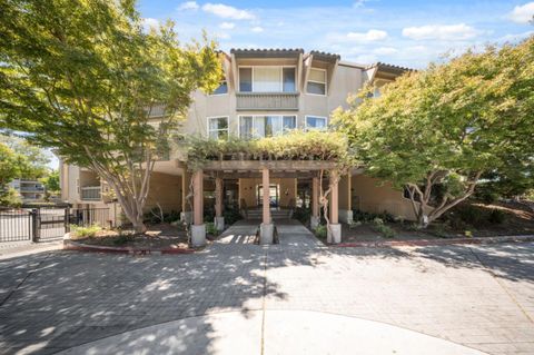 Photo of 1087 MURRIETA Boulevard #242, Livermore, CA 94550 (MLS # ML82026780)