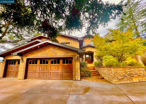 Photo of 321 Livorna Heights Rd, Alamo, CA 94507 (MLS # 41125612)