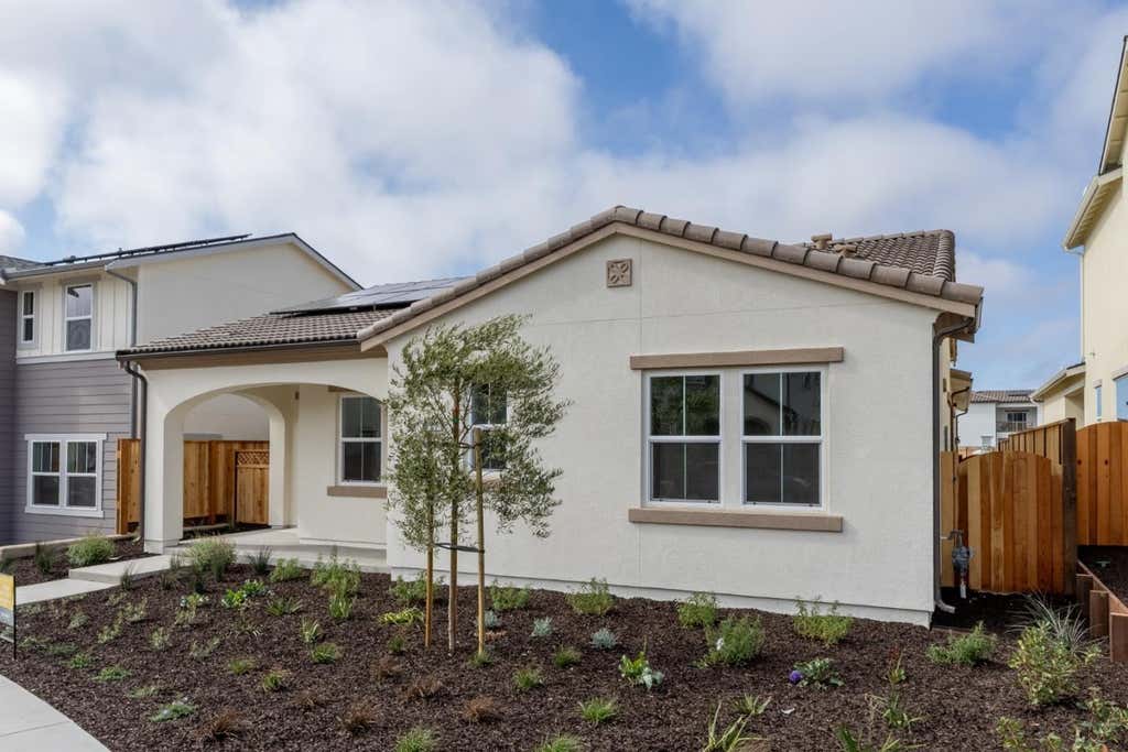 Photo of 627 Santa Lucia Way, Marina, CA 93933 (MLS # ML82058475)