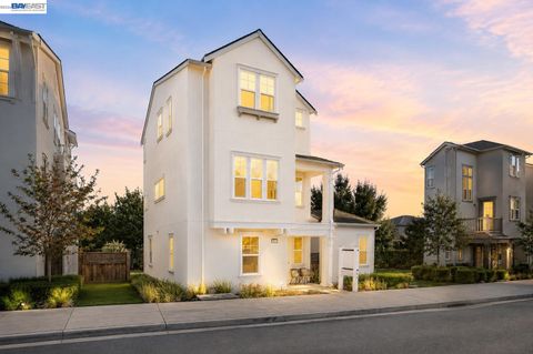 Photo of 4367 Panorama Dr, Dublin, CA 94568 (MLS # 41139824)