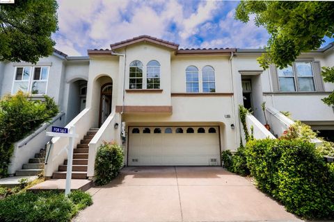 A home in San Leandro