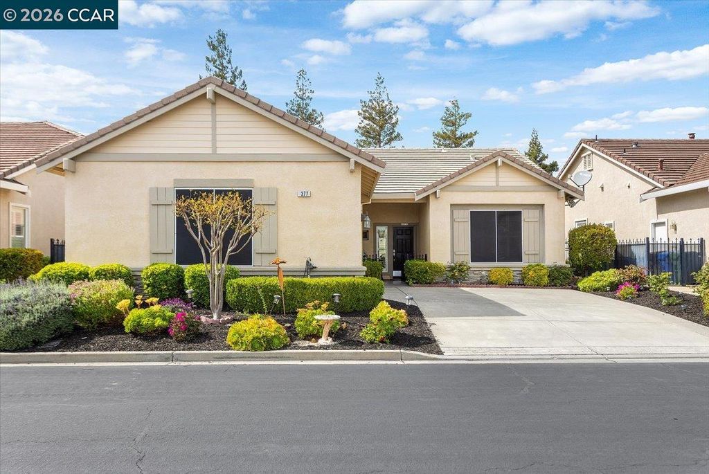 Photo of 377 St Claire Ter, Brentwood, CA 94513 (MLS # 41127145)