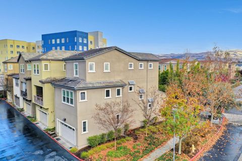 A home in Milpitas