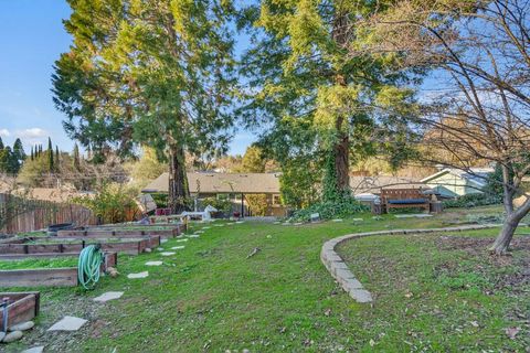 A home in Diamond Springs