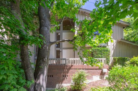 A home in Menlo Park