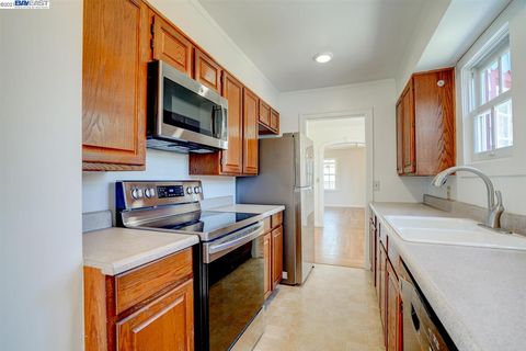 A home in San Leandro