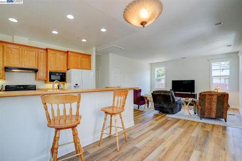 A home in San Leandro