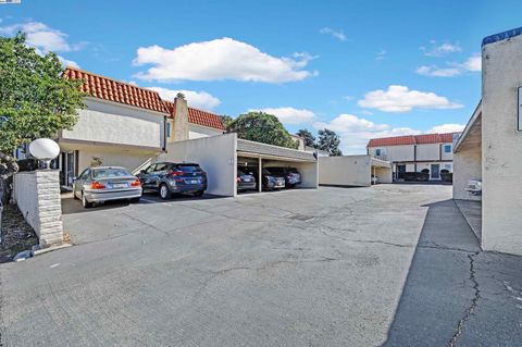 A home in San Leandro