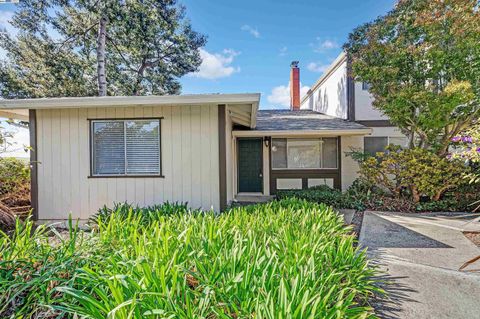 A home in San Leandro