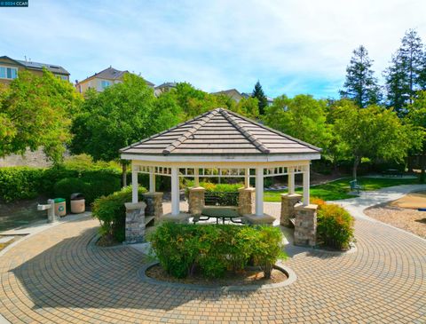 A home in San Ramon