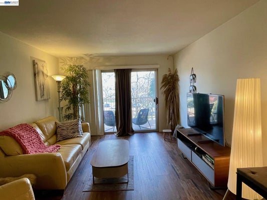 38500 PASEO PADRE PKWY, FREMONT, CA 94536 - Image fe2e923799f49c6f0d2db52f558c1e8e/801520756