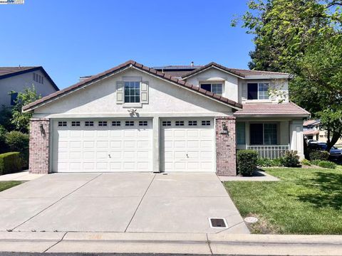 6472 Brook Hollow Cir Stockton CA 95219