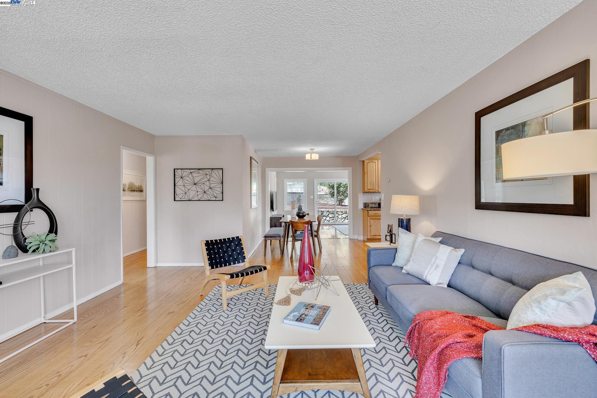 2836 Sydney Way