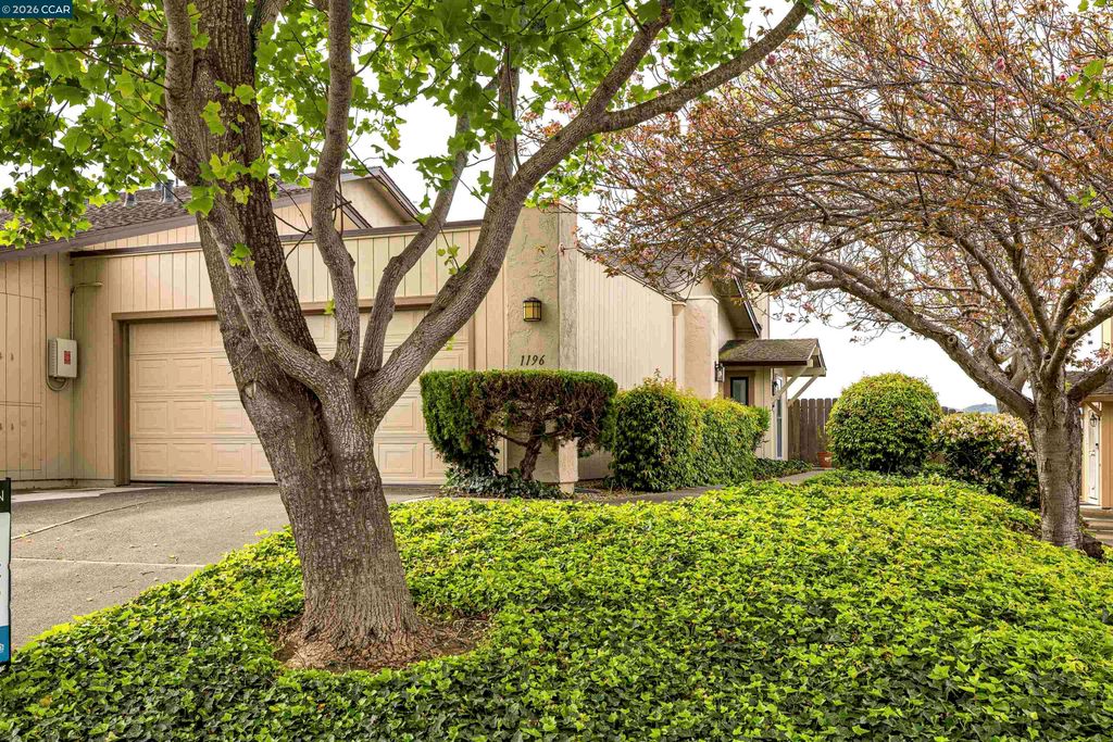 Photo of 1196 Grove Circle, Benicia, CA 94510 (MLS # 41127029)