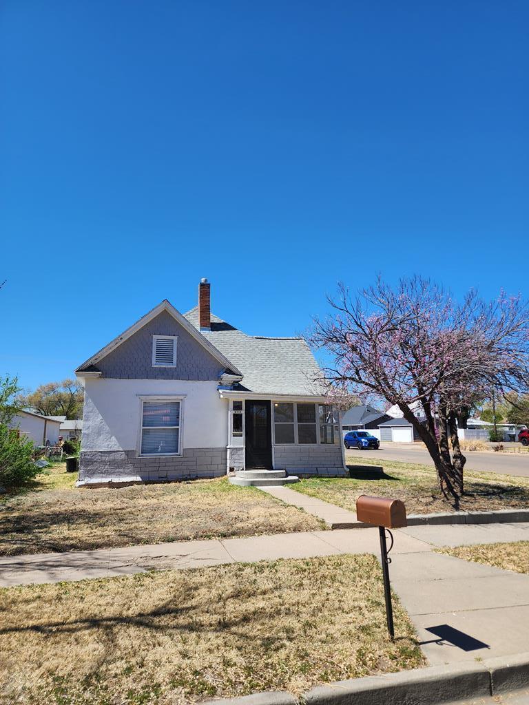 Photo 1 of 19 — 400 S 6th St, Lamar, CO 81052