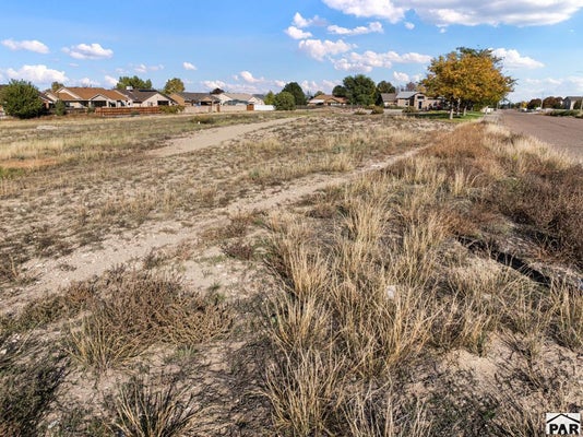 5445 SIENA DR, PUEBLO, CO 81005 - Image 10fd2cc77fc0615a50efc2c4af49ec25/3230643840