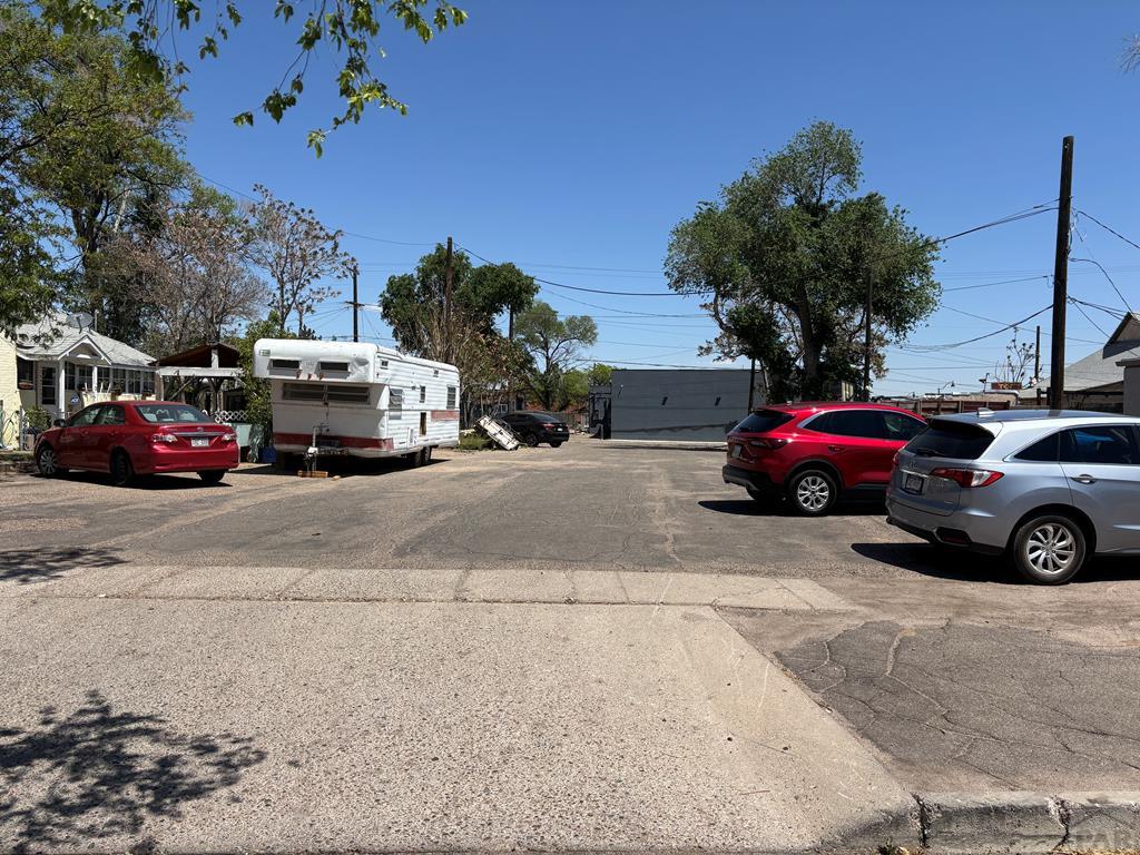 Photo 1 of 1 — 717 W Corona Ave, Pueblo, CO 81004