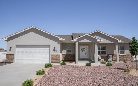Single Family Residence in Pueblo West CO 678 Paradox Drive.jpg