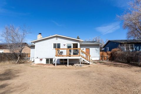 Single Family Residence in Fountain CO 326 Columbine St 36.jpg