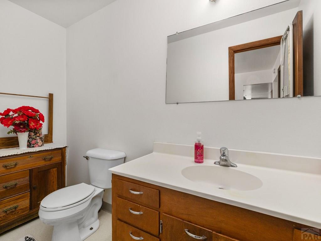 Pueblo, Colorado, 81006, United States, 4 Bedrooms Bedrooms, ,3 BathroomsBathrooms,Residential,Active,2052127