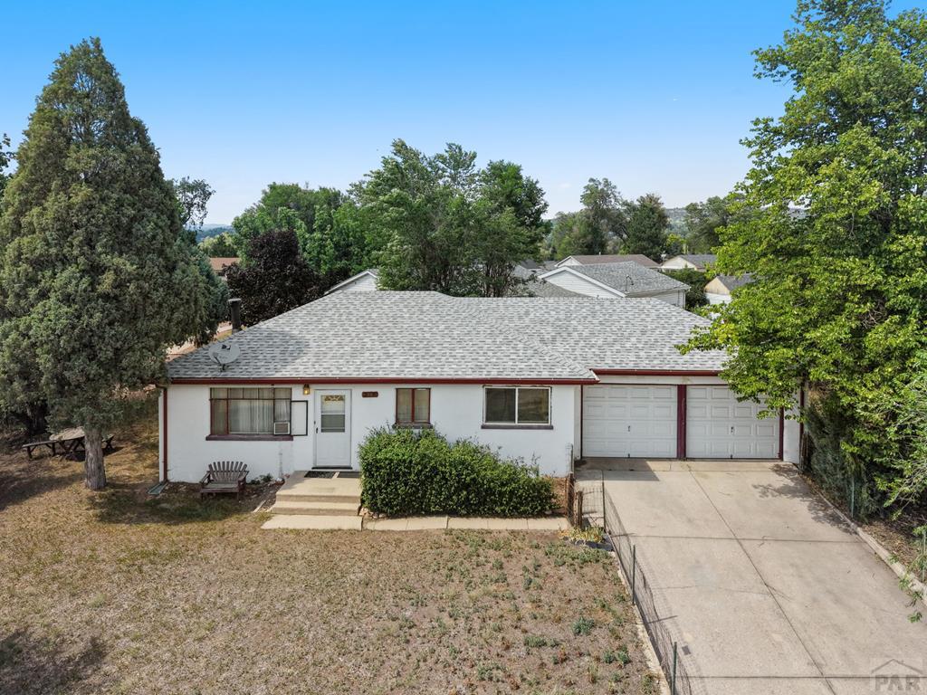 Photo 1 of 34 — 2530 E Uintah St., Colorado Springs, CO 80909