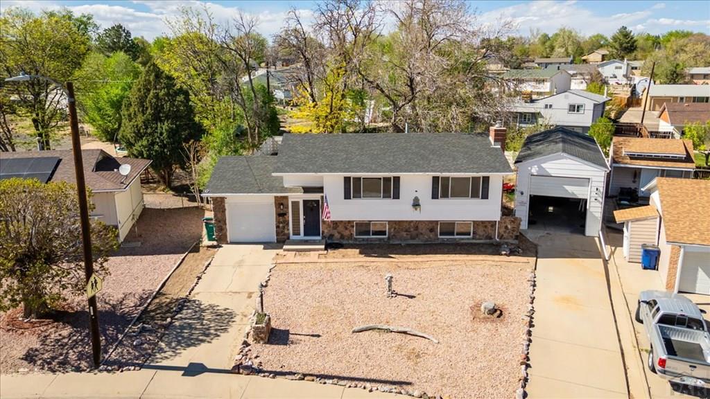 11 MacGregor Rd - Photo 3