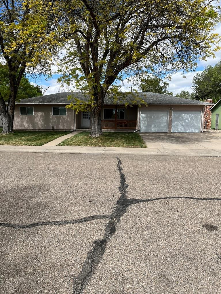 Photo 1 of 18 — 17 Cornell Circle, Pueblo, CO 81005