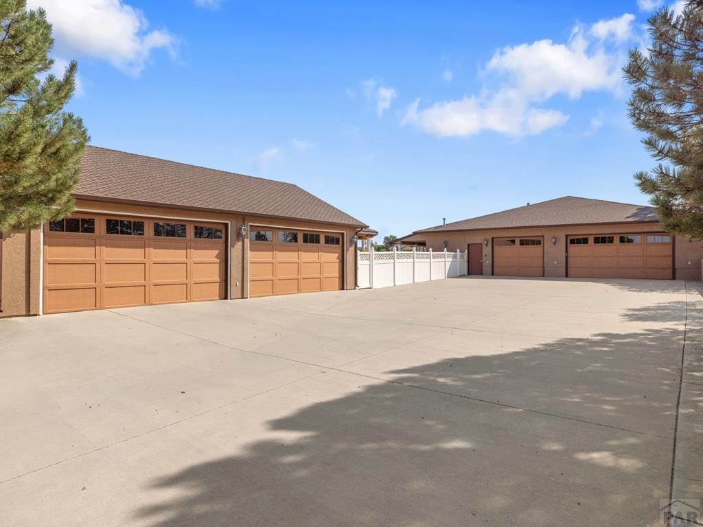 1180 S Oakleaf Dr - Photo 4
